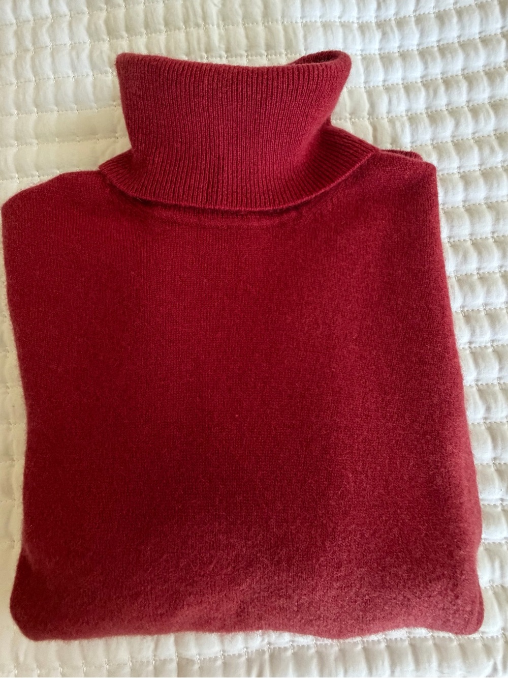 100% Cashmere Ann Taylor Red Turtleneck Sweater